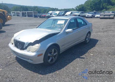 2004 Mercedes-Benz C 230 Kompressor Sport/Sport from USA, damaged, VIN WDBRF40J94A645850